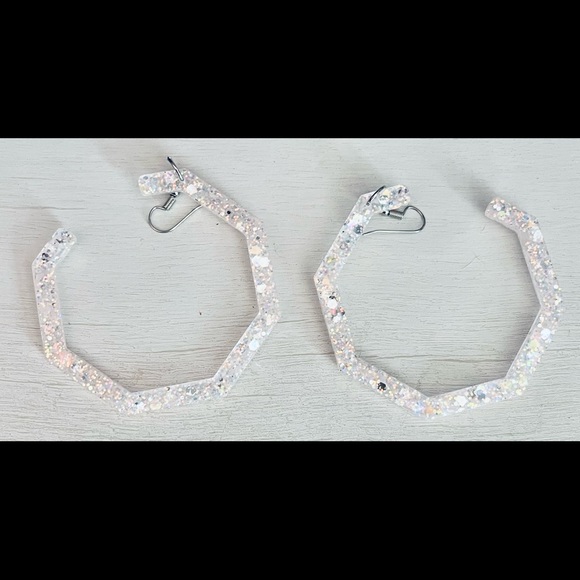 Homemade Resin Earrings - Picture 9 of 11